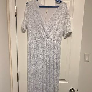 White maternity maxi dress